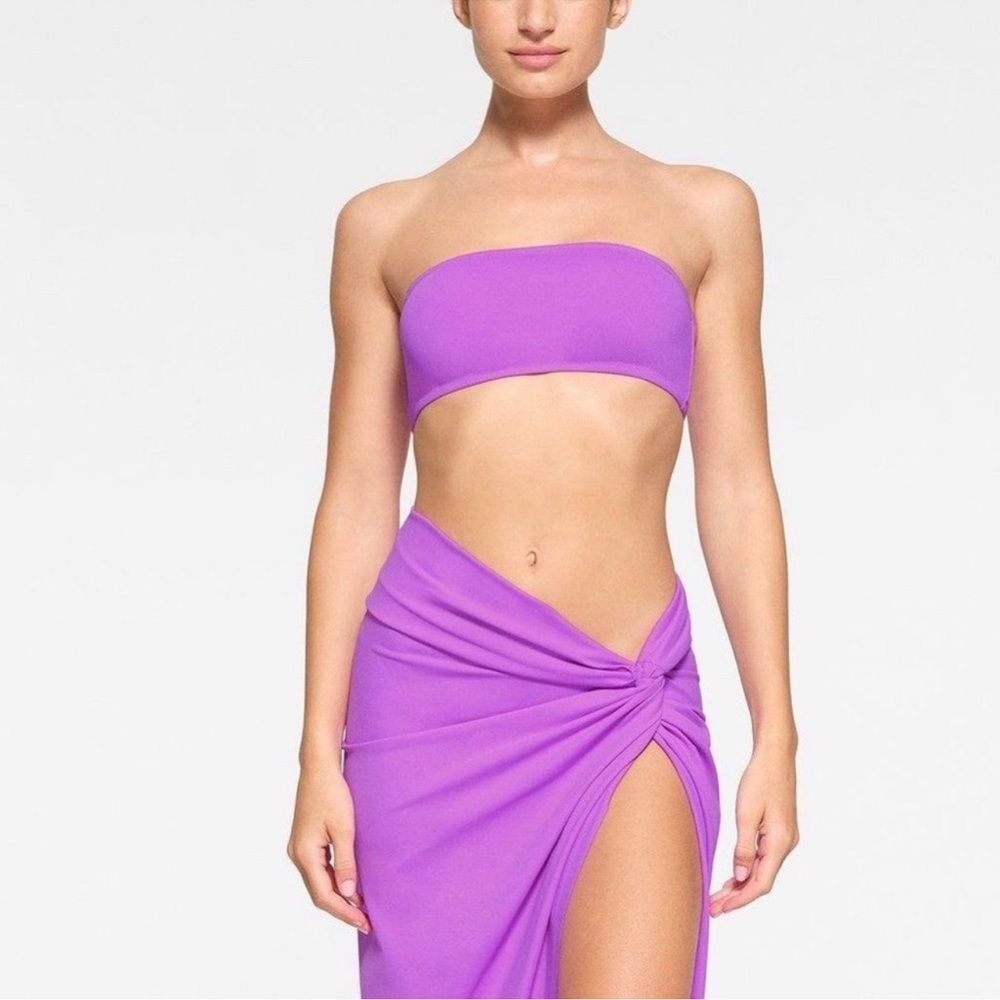 NWT SKIMS Swim Bandeau Bikini Top & Dippy Tie Bottom In Violet